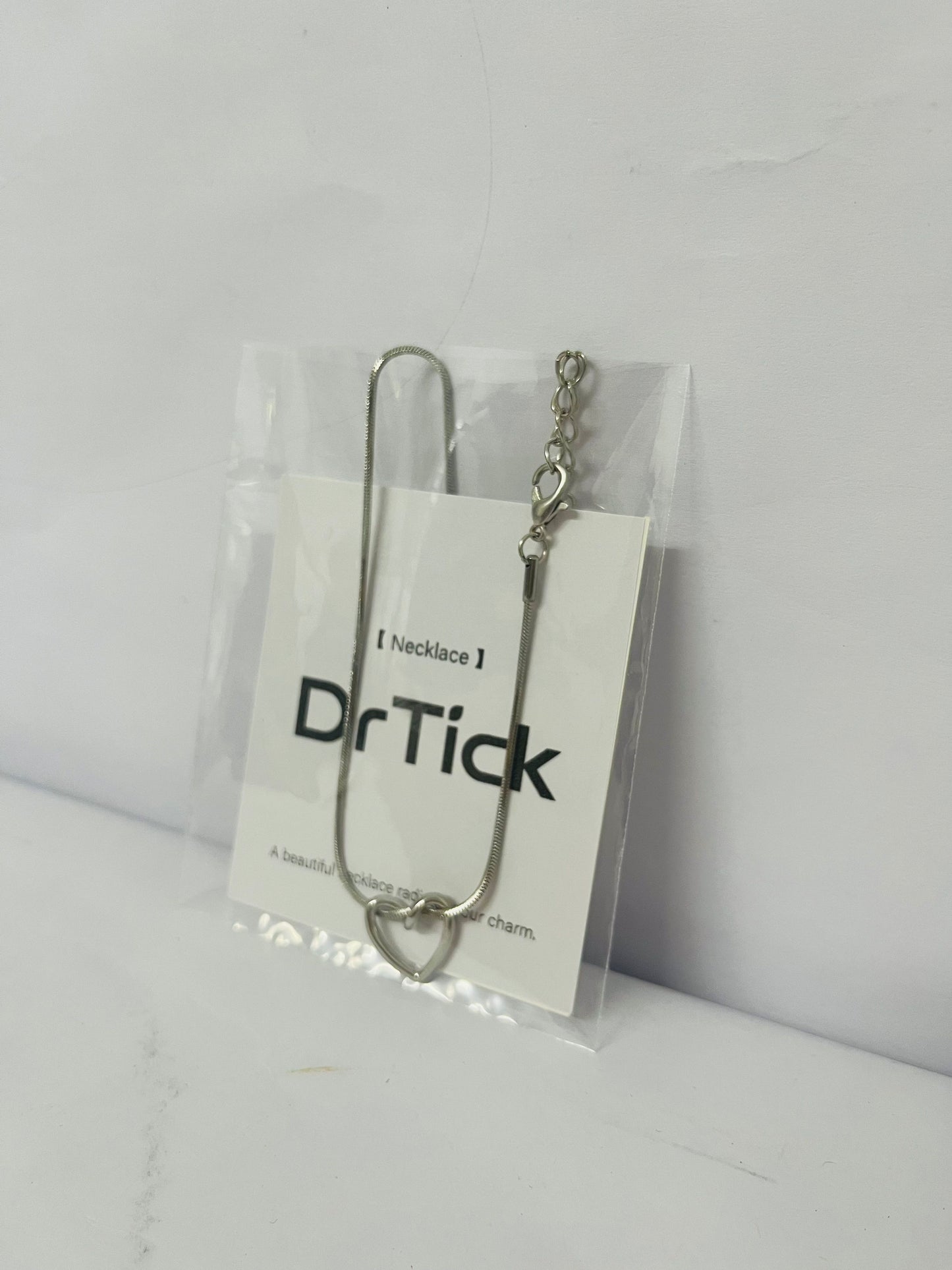 DrTick Heart Pendant Necklace – Classic Silver Heart Necklace with Minimalist Design, Dainty Love Jewelry for Women, Everyday Simple Necklace for Gift