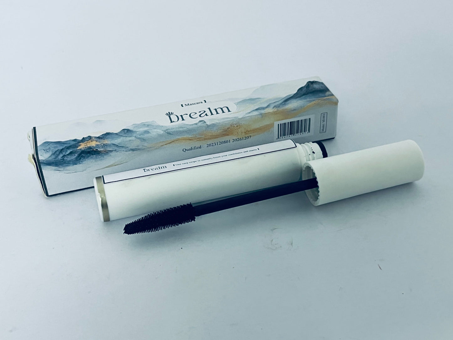 Drealm Limitless Lash Mascara | Lightweight, Nourishing, Lengthening, Lifting|Smudge-Resistant | Non-Toxic, Cruelty-Free, Ophthalmologist-Tested, Safe For Sensitive Eyes (Soft Black)