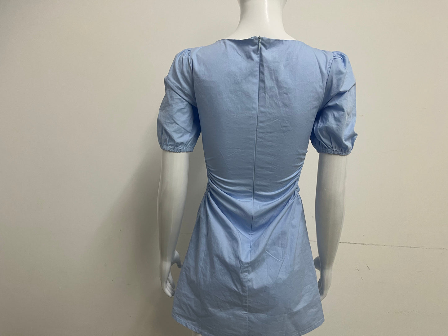 【Drenew Cutout Puff-Sleeve Mini Dress】—— Feminine Charm Meets Casual Comfort