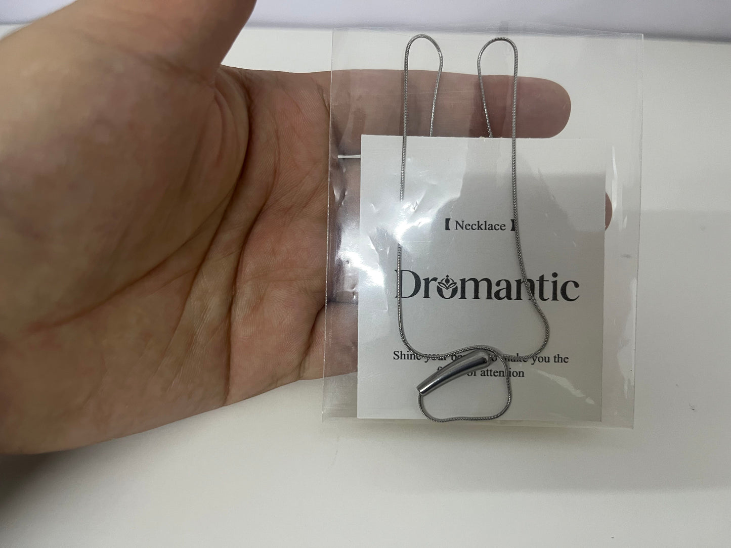 【Dromantic Necklaces [jewellery]】——Dromantic Minimalist Silver Curved Pendant Choker - Effortlessly Elevate Your Look