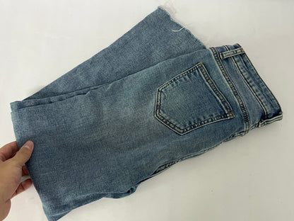 Dukeen Light Blue Frayed Jeans - A Must-have for Daily Wear with Retro and Trendy Style