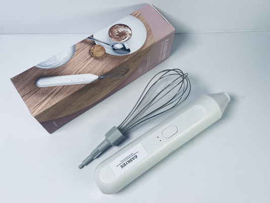 EASILYES Portable Cordless Electric Egg Beater Handheld USB Charging Milk Frother with Stainless Steel Whisk Electric Milk Frother Cordless Hand Mixer Handheld Electric Foam Maker (White)