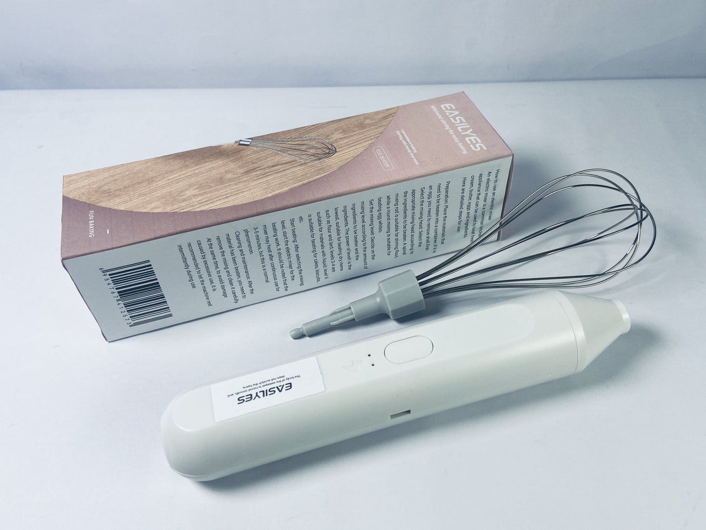 EASILYES Portable Cordless Electric Egg Beater Handheld USB Charging Milk Frother with Stainless Steel Whisk Electric Milk Frother Cordless Hand Mixer Handheld Electric Foam Maker (White)
