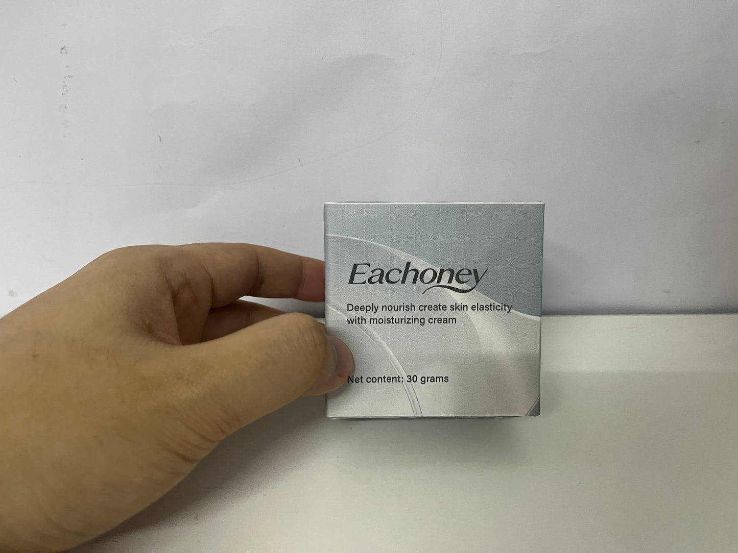 【Eachoney Facial Cream】—— Your Daily Partner for Nourished, Elastic Skin