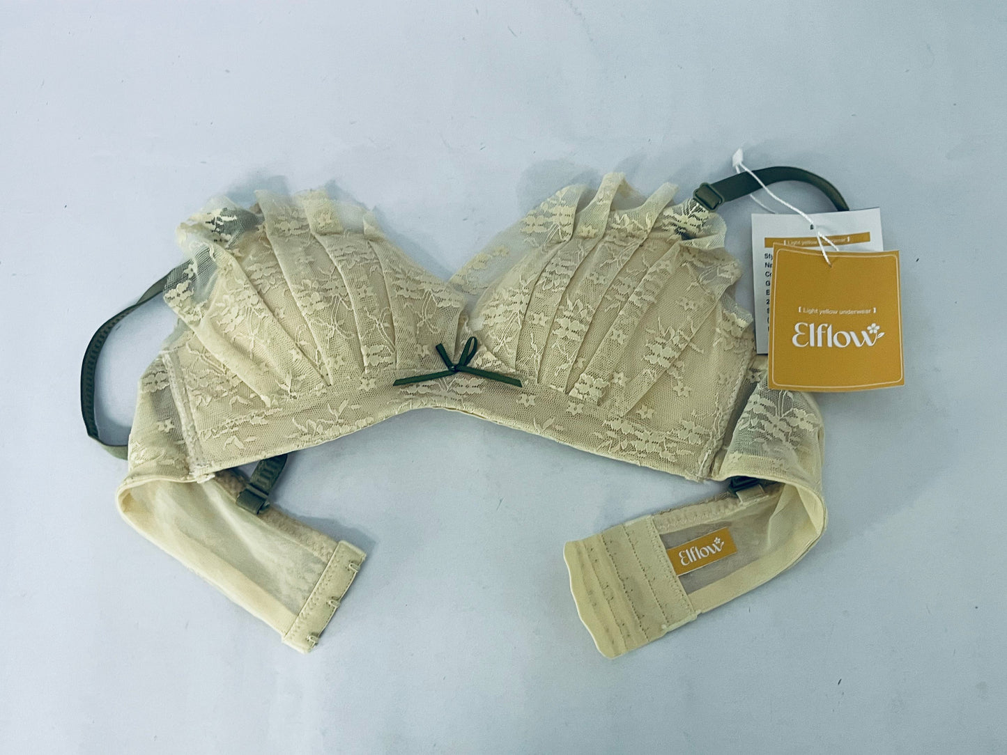 【Elflow Light French Lace Push-Up Bra | Dual Experience of Comfort and Elegance】