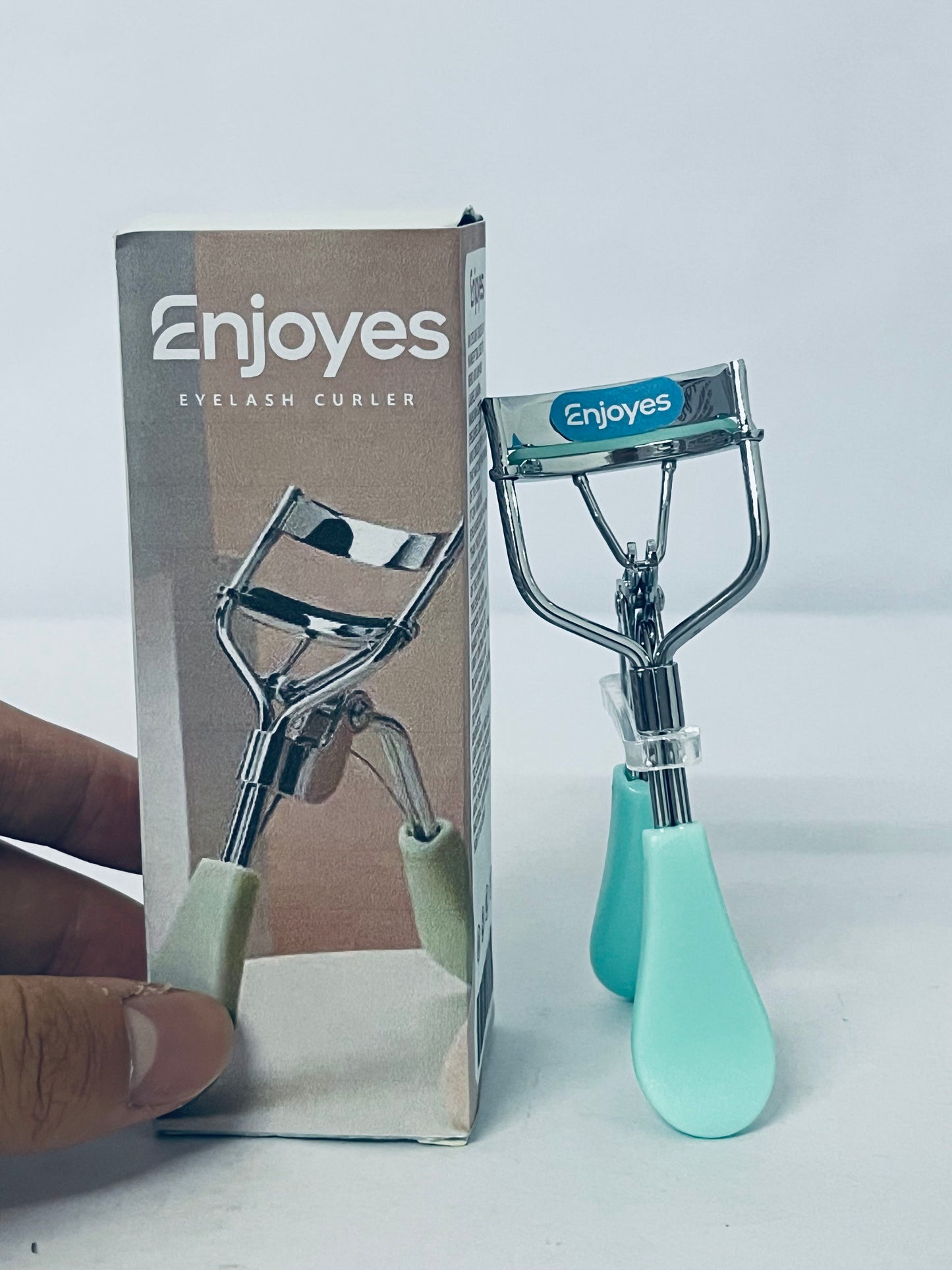 Enjoyes Eyelash Curler | Fits Eye Shape Perfectly, Easily Create Curled Beautiful Lashes