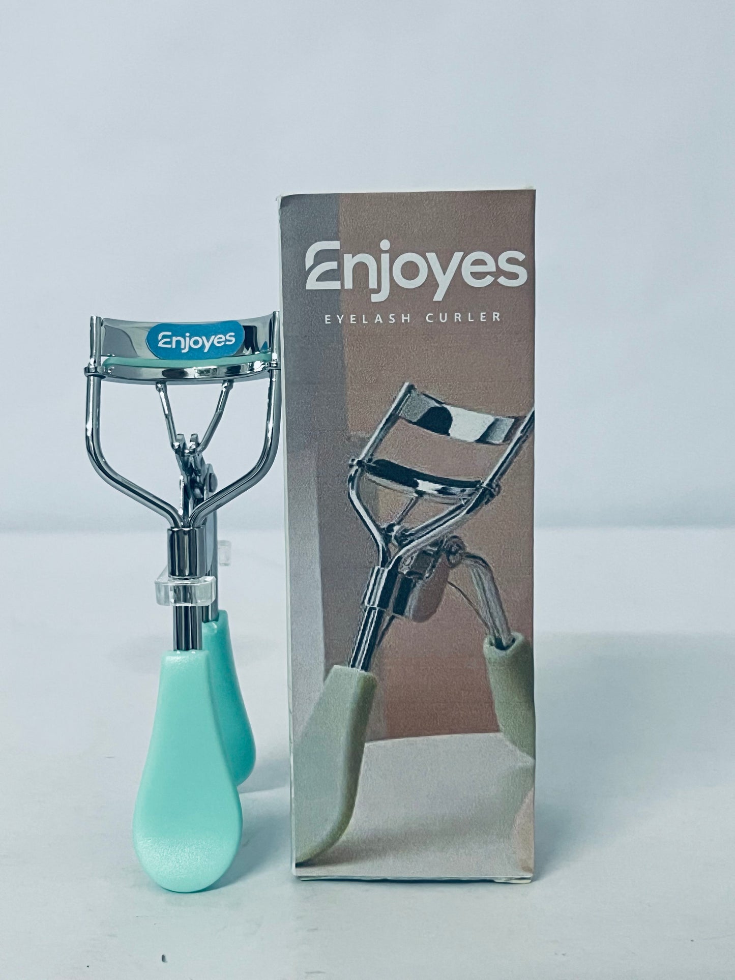 Enjoyes Eyelash Curler - Ergonomic Design for All Eye Shapes, Precision Curl Control, Superior Long- Lasting Curl, Gentle on Lashes, Includes 2PCS Silicone Replacement Pads, Easy to Use (Green)