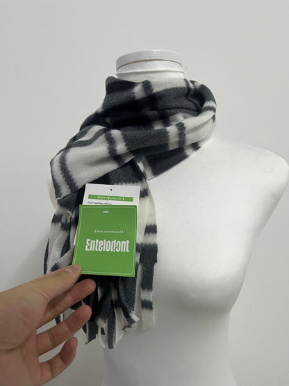 Entelodont Neckerchiefs Black and White Plaid Fringe Scarf - A Fashion Choice of Retro Style and Warm Texture