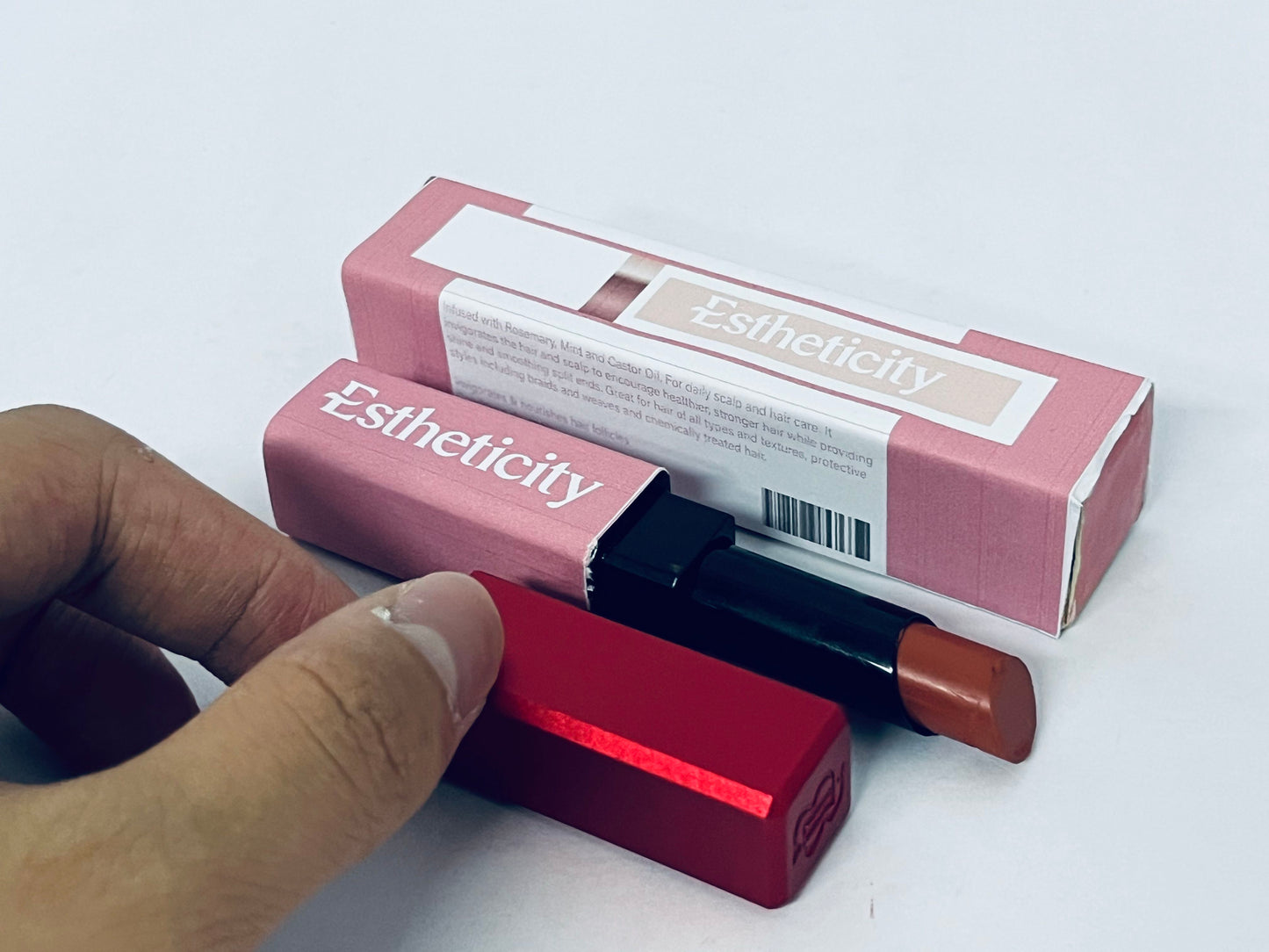 Estheticity Lipstick – Non-Stick Cup, Waterproof, Long-Lasting Lip Gloss – for Makeup Lovers