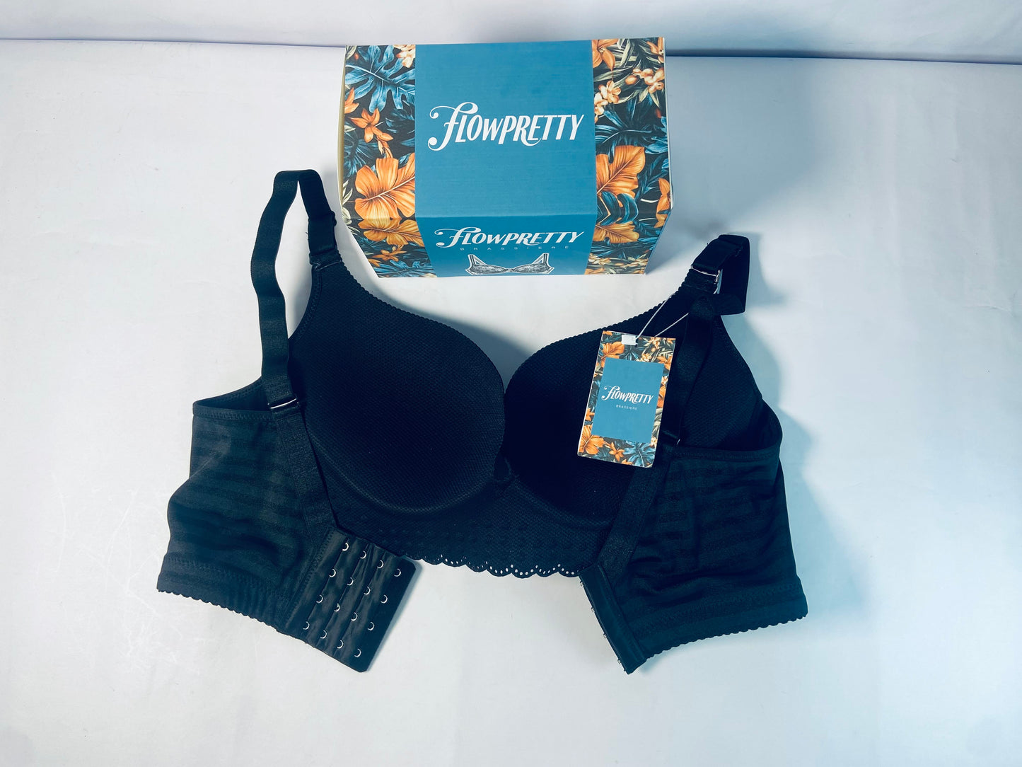 FLOWPRETTY Womens Soft Comfortable No Underwire Bras V Neck Seamless Push Up Bralettes Full Coverage Tshirt Brassiere