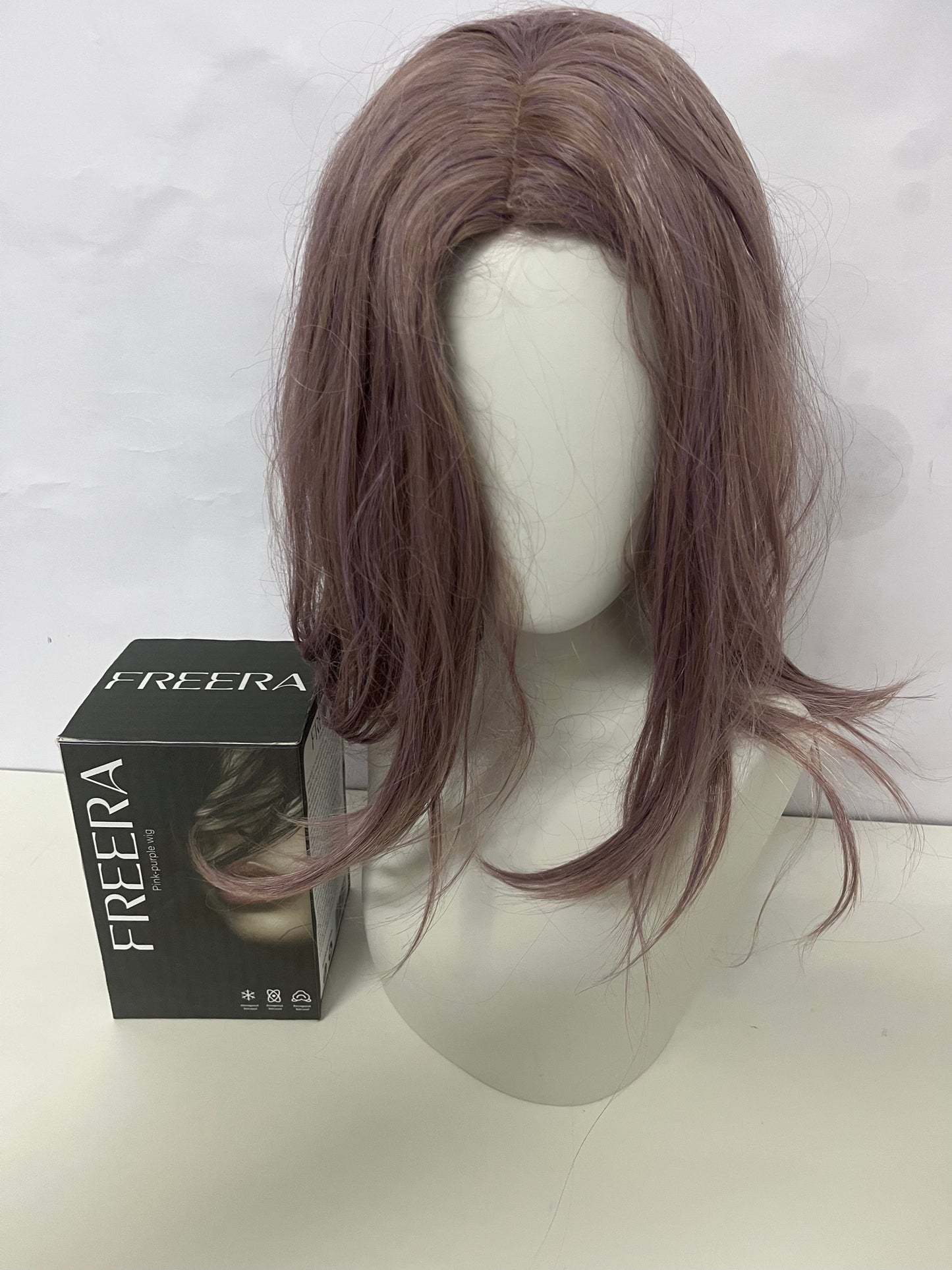 FREERA Misty Pink-Brown Medium-Length Wig Natural & Fluffy Stylish Look A Hair Accessory for Easy Style Switching
