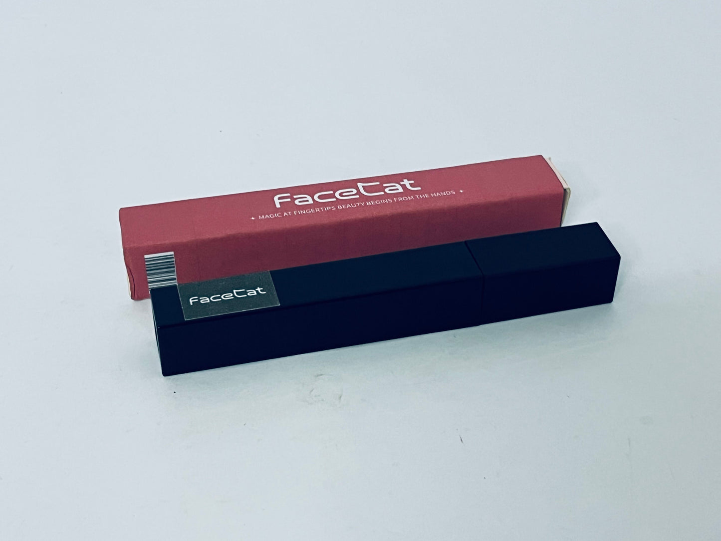 FaceCat Mascara Mascara - Thickening, Lengthening Black Mascara, Smudge- & Flake-Free, Suitable for Sensitive Eyes
