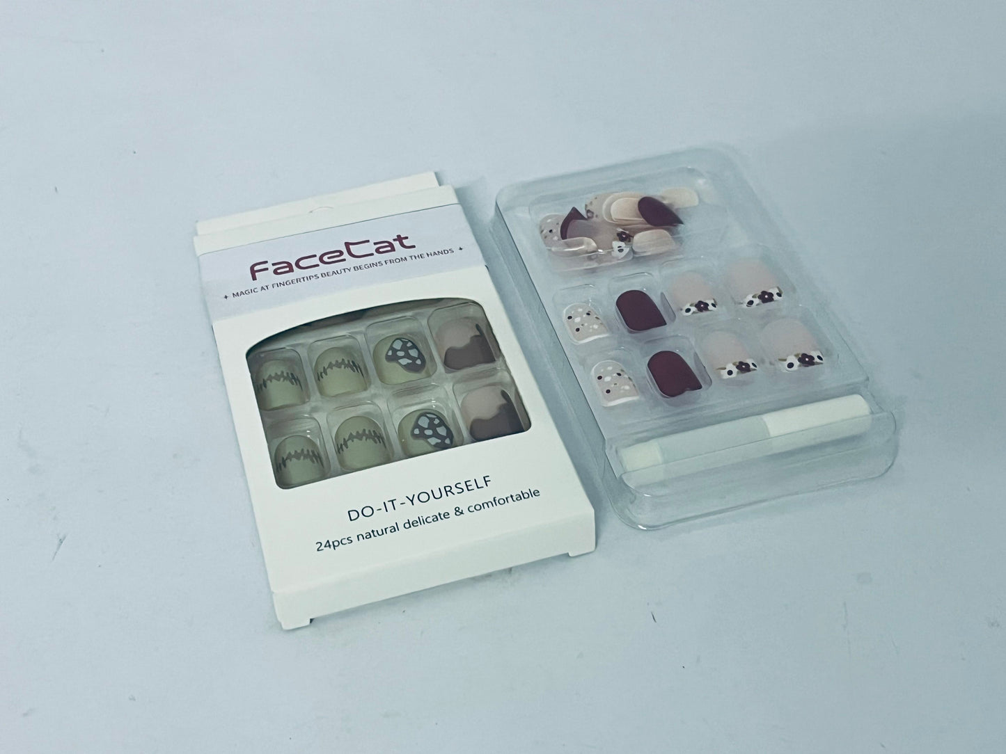 FaceCat Press on Nails Square, Flower Press on Nails Short, French Tip Press on Nails Medium, Flower False Nails, Glue on Nails, Gel Fake Nails for Women