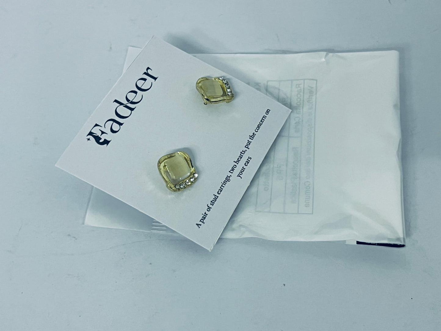 Fadeer Crystal Stud Earrings for Women Gifts Fashion Jewelry