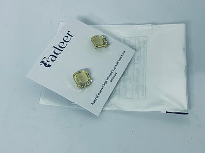 Fadeer Crystal Stud Earrings for Women Gifts Fashion Jewelry