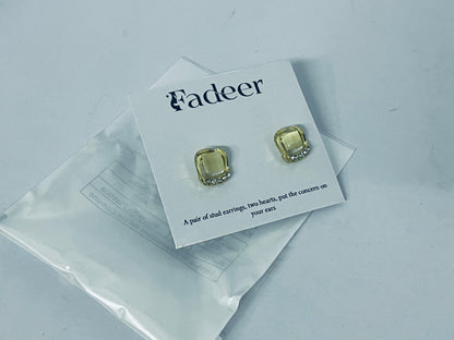 Fadeer Crystal Stud Earrings for Women Gifts Fashion Jewelry