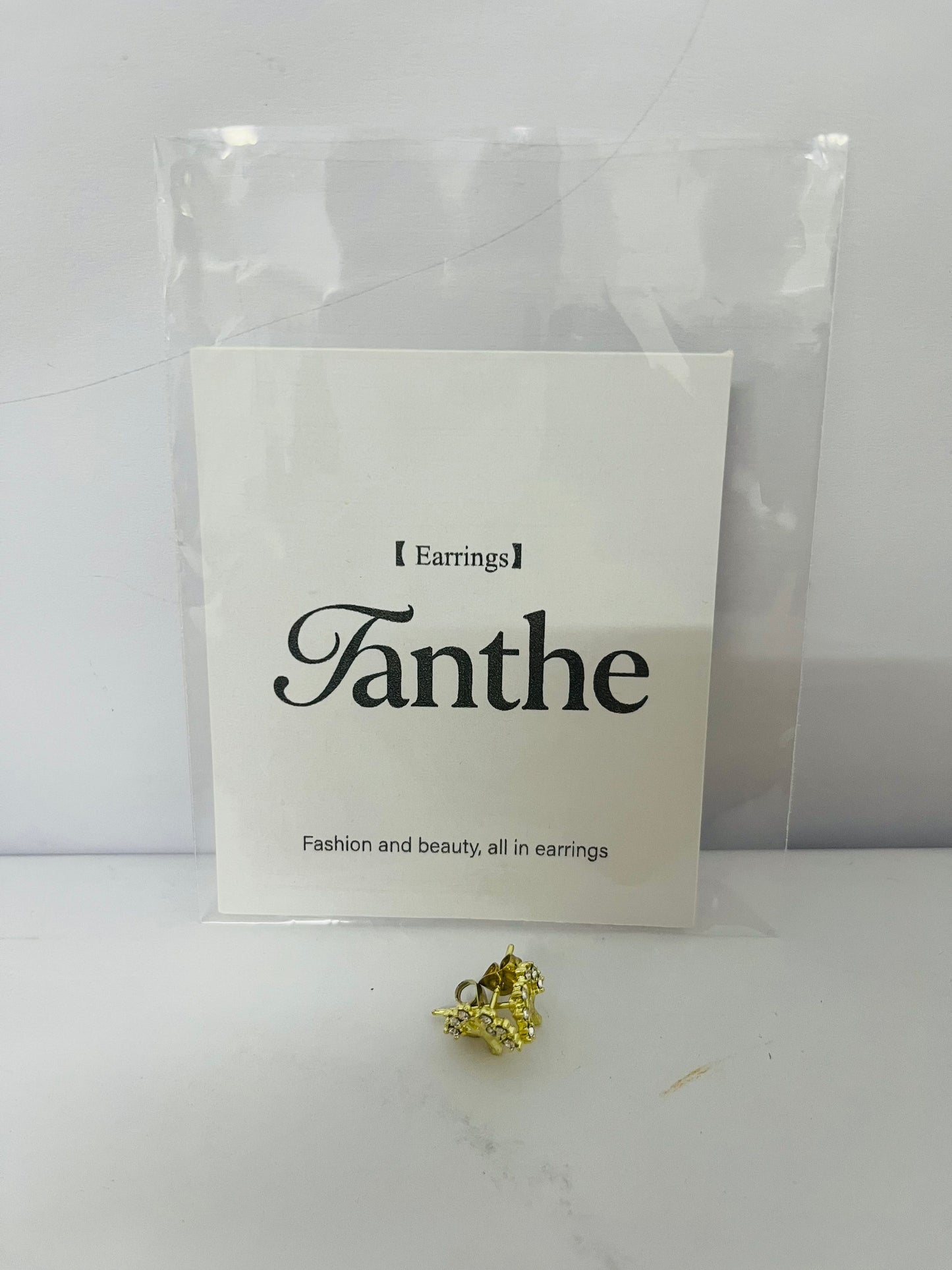 Fanthe Heart Earrings for Women – 14k Gold Plated Statement Earrings, Romantic Jewelry Gift for Her, Hypoallergenic, Cute Fashion Earrings for Everyday or Special Occasion