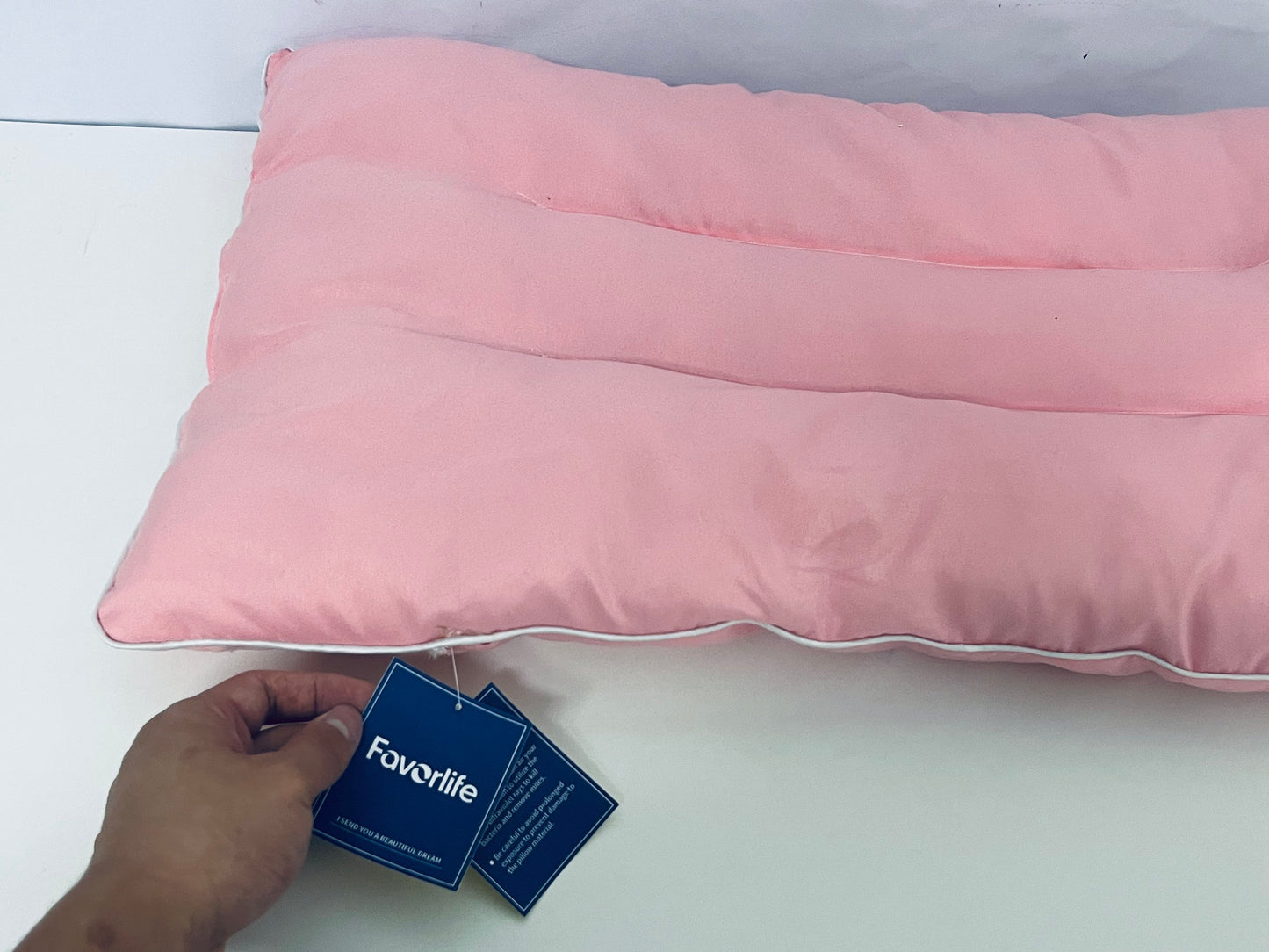 【Favorlife Light Pink Sectioned Pillow】—— Cozy Companion for Daily Rest & Relaxation