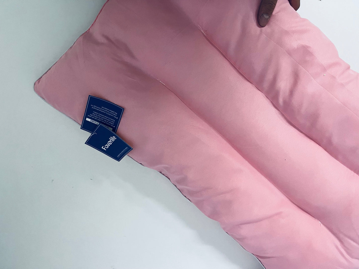 【Favorlife Light Pink Sectioned Pillow】—— Cozy Companion for Daily Rest & Relaxation