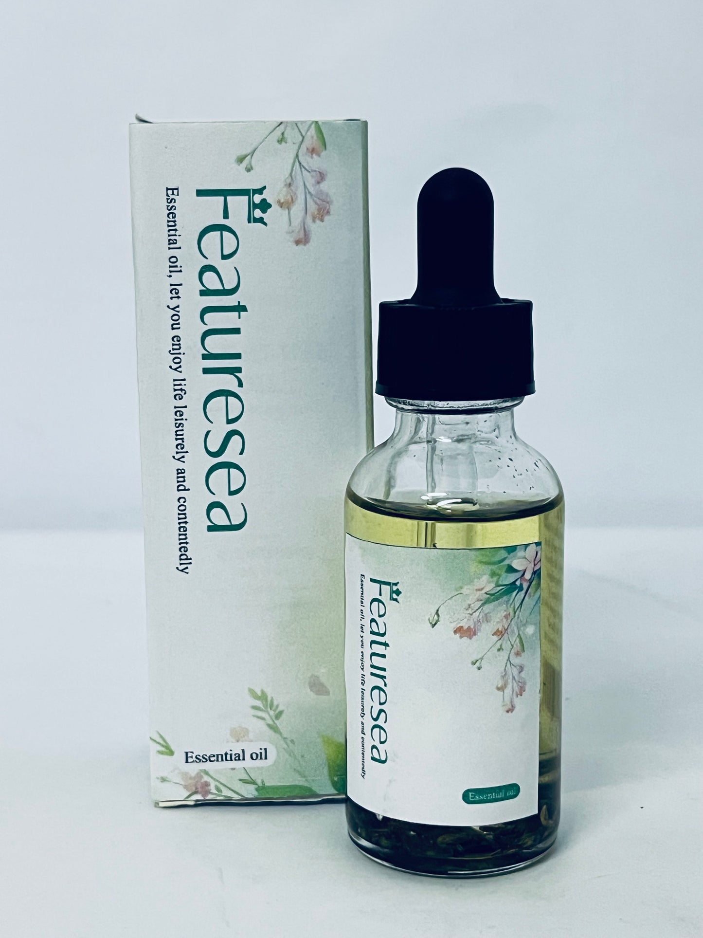Featuresea Frankincense Essential Oil, 100% Pure & Natural Frankincense Oil for Hair, Face, Body Massage, Lift Skin, Aromatherapy, Bath