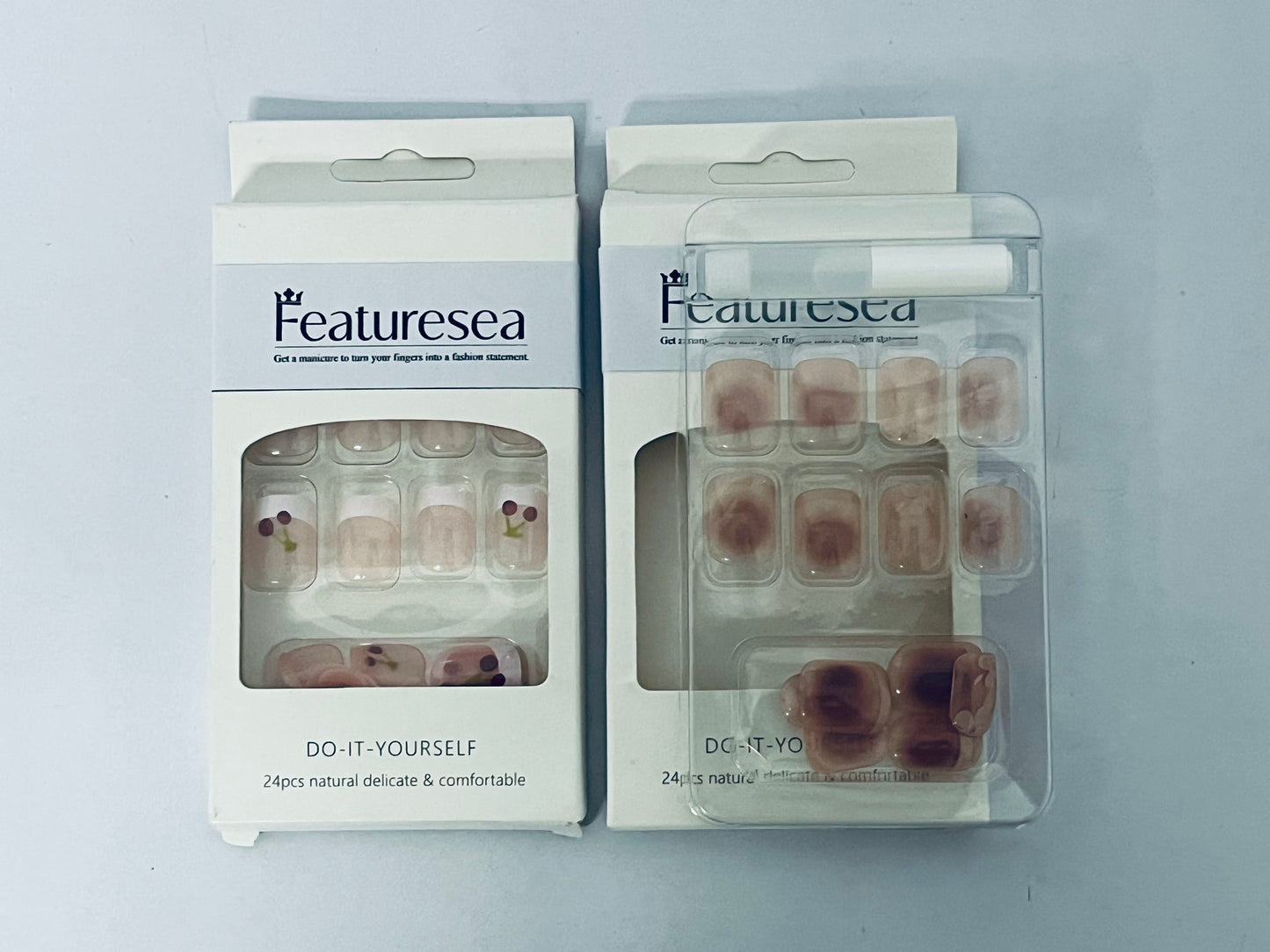 Featuresea 24Pcs Pink Press - on Nails, Short Square Fake Nails with Floral Details, Natural & Comfortable Artificial Nails for Women