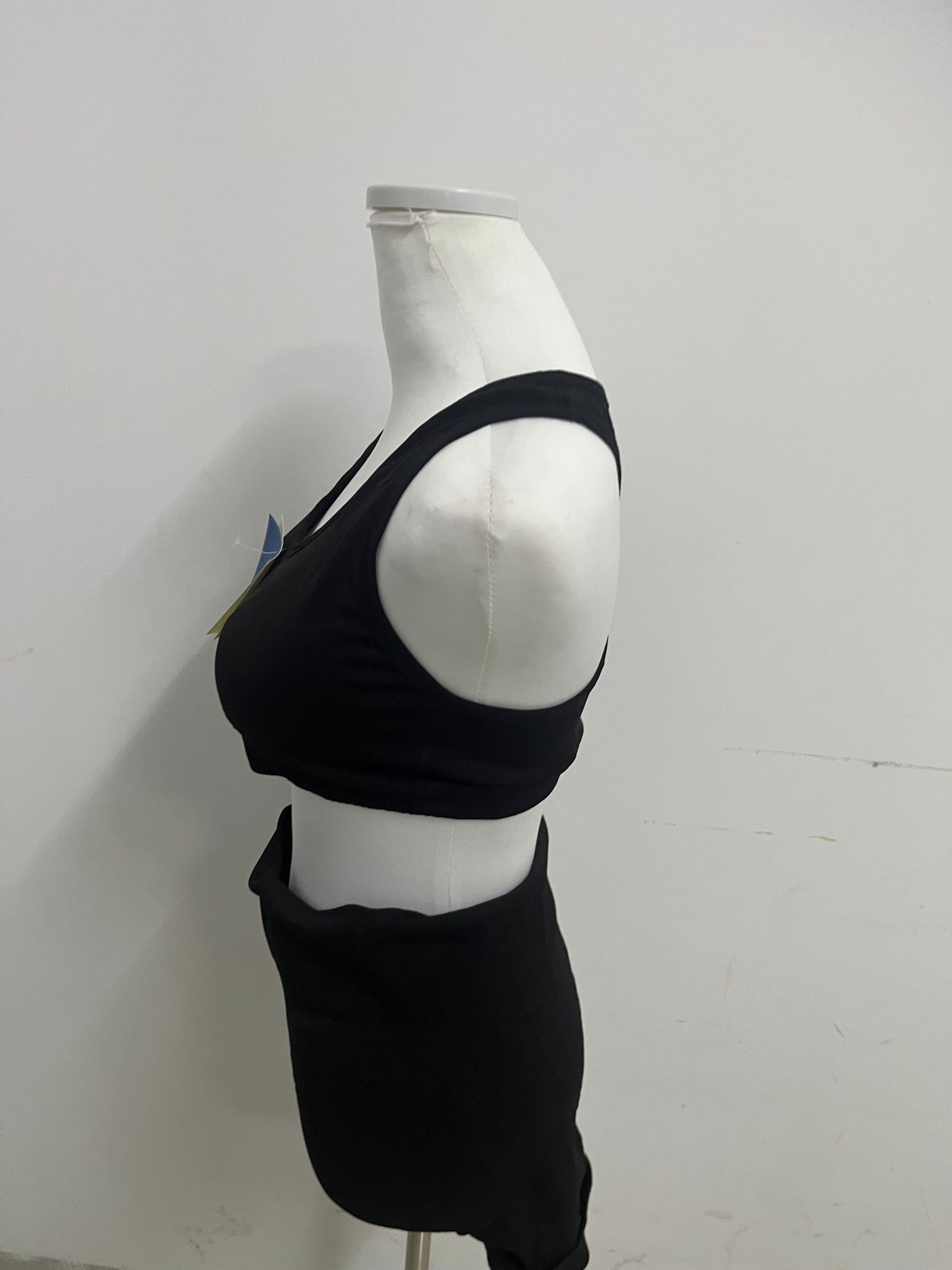 FieeU Black Tracksuit - Crop Tank & Ruched Shorts for Active & Casual Style
