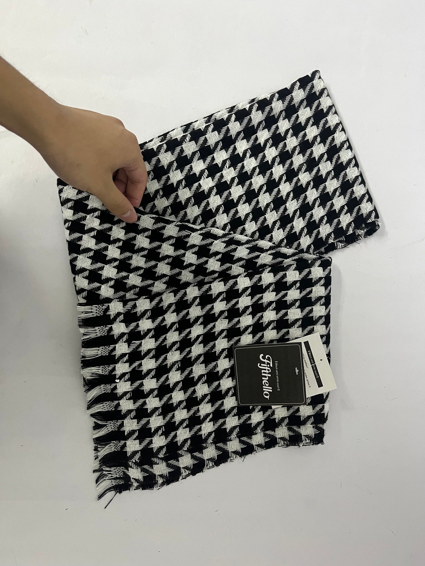 Fifthello Winter Warm Knitted Scarf Women's Premium Houndstooth Collar Scarves
