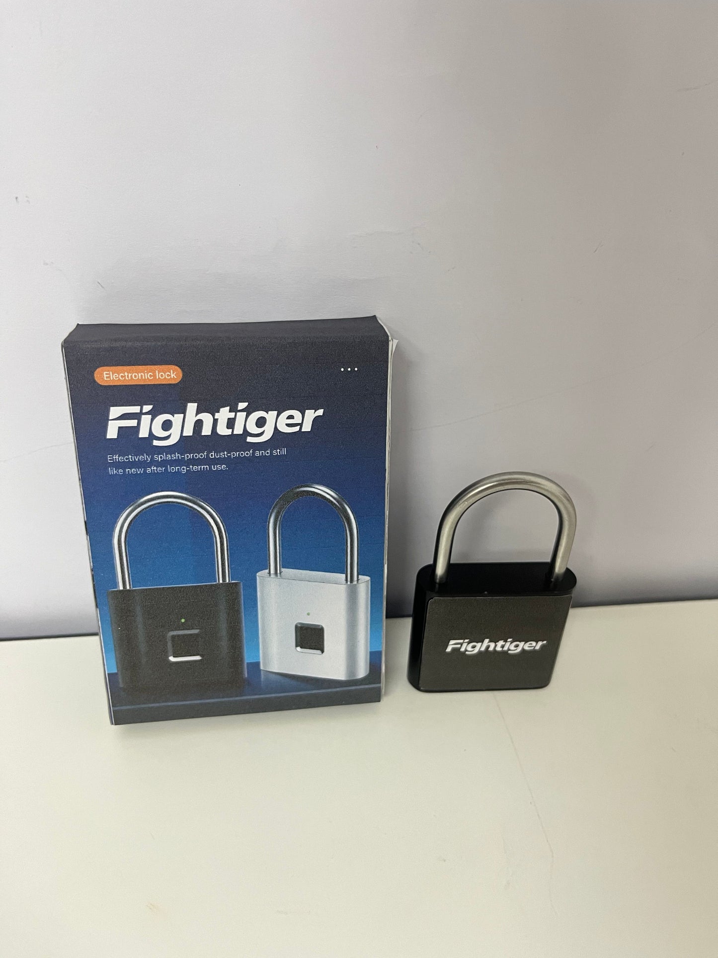 Fightiger Fingerprint Smart Electronic Padlock Splash-Proof & Dust-Proof Security Essential
