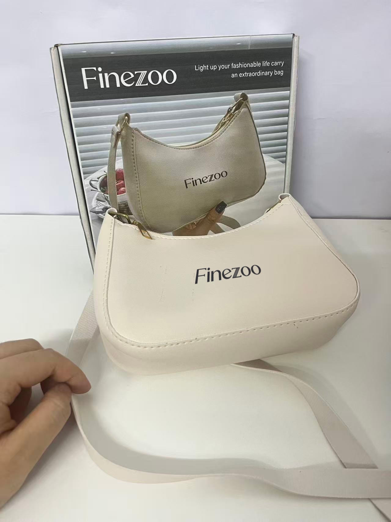 【Finezoo Crossbody Bag】—— Fashionable & Practical Daily Companion