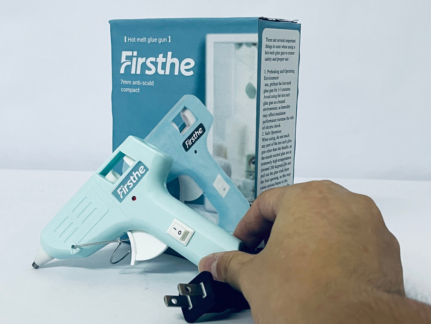 Firsthe Hot Glue Gun Kit with 30 Glue Sticks(130mm x 7mm), Fast Preheating Hot Melt, High Temp for School Crafts DIY Arts and Quick Home Repairs, 20W Blue