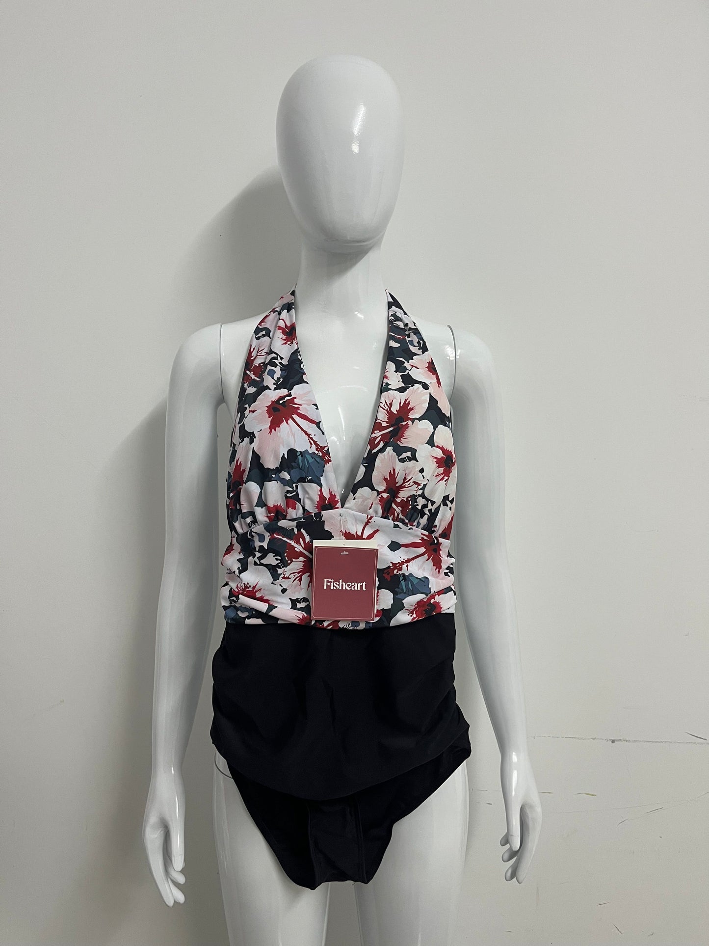 【Fisheart Halter Floral Swimsuit】—— Stylish & Flattering Beach Wear