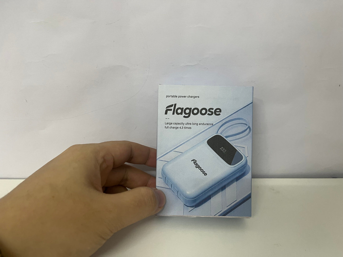 Flagoose Digital Display Large-Capacity Power Bank A Long-Lasting Portable Charging Essential
