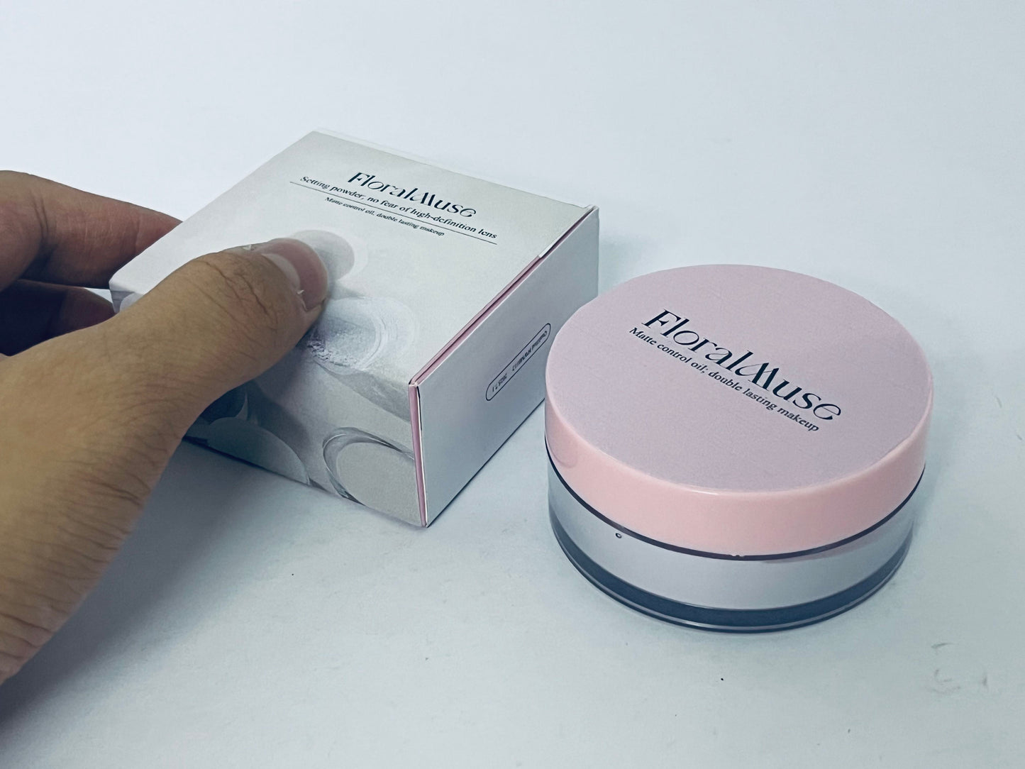 FloralMuse Loose face powder Portable Plastic Powder Box Anti-leakage Mesh Case for Travel Makeup Powder Container