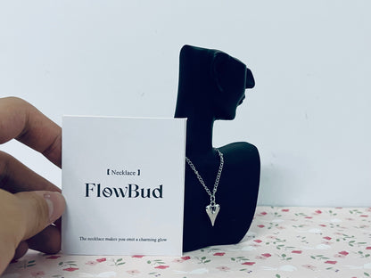 FlowBud Silver Necklace Women,Stainless Steel Chain Necklace Woman Heart Women Necklace Pendant Silver