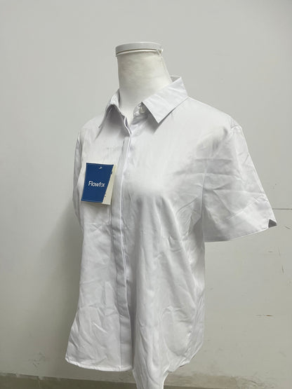 【Flowfox Short-Sleeve White Cotton Shirt】—— Classic & Breathable Daily Essential