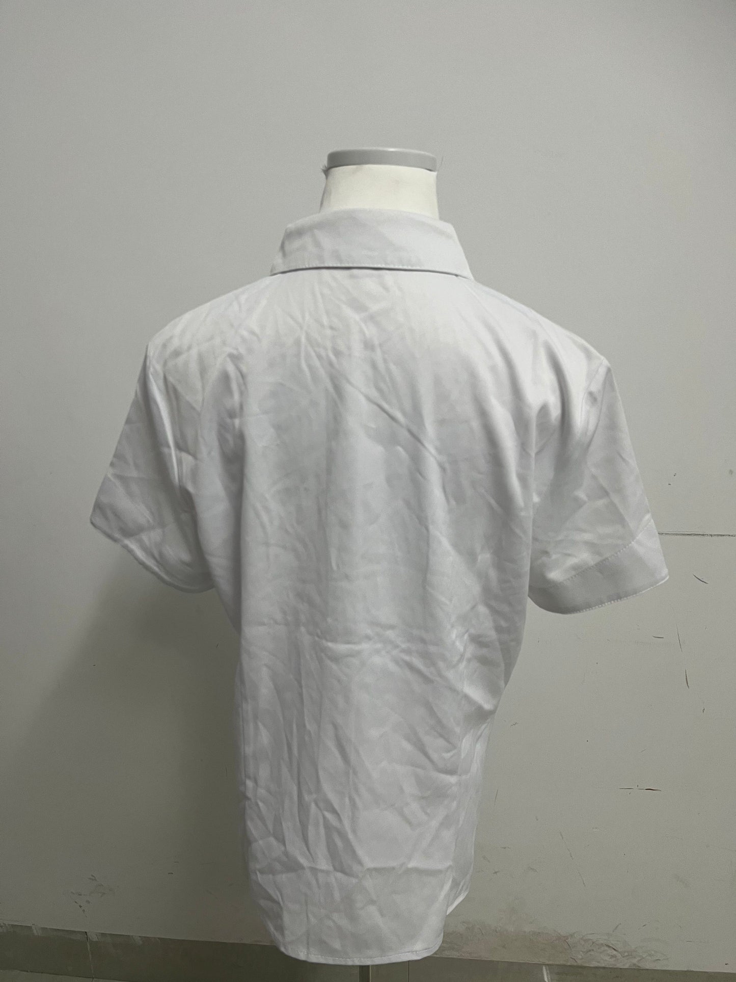 【Flowfox Short-Sleeve White Cotton Shirt】—— Classic & Breathable Daily Essential