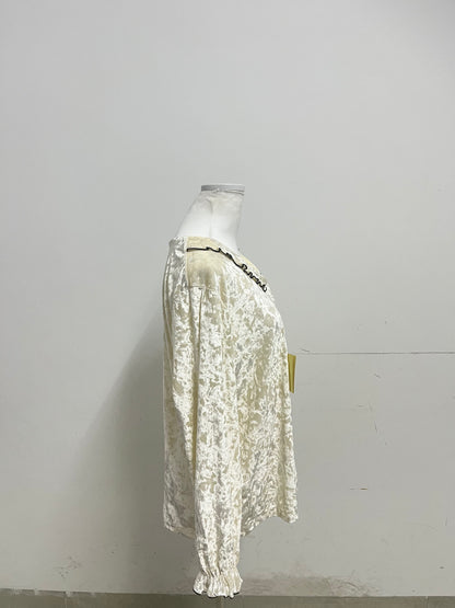 【Flowfox Cream Velvet Sleepwear Top】—— Luxurious & Cozy Nightwear Essential