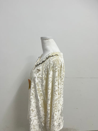 【Flowfox Cream Velvet Sleepwear Top】—— Luxurious & Cozy Nightwear Essential