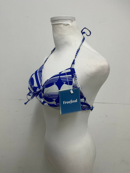 【Freefoal Blue & White Geometric Halter Swimsuit Top】—— Stylish & Adjustable Swimwear for Beach Days