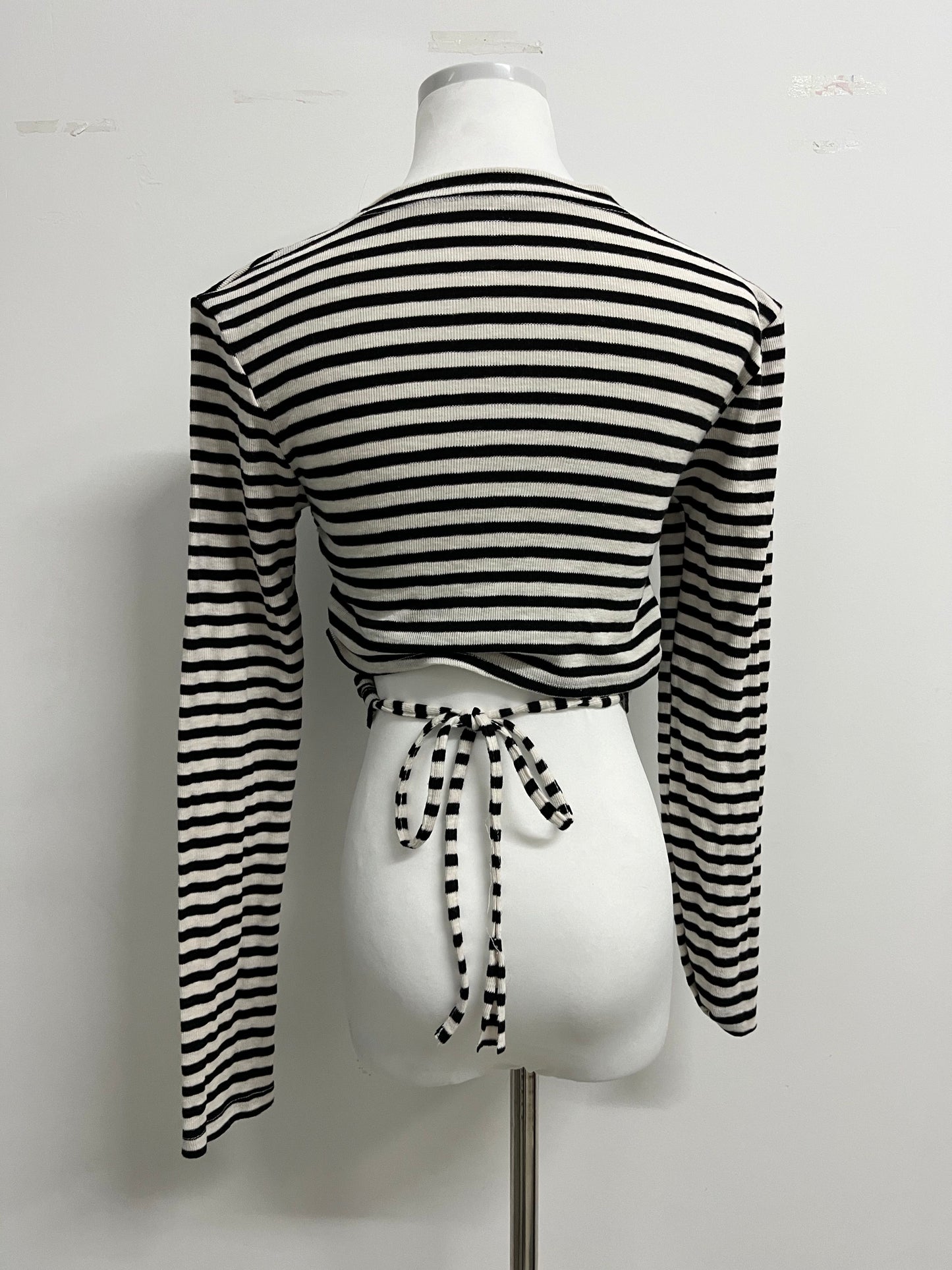 FunPally Women's Long Sleeve Tops Crew Neck Striped Shirts Casual Tunic Fall Trendy Outfits