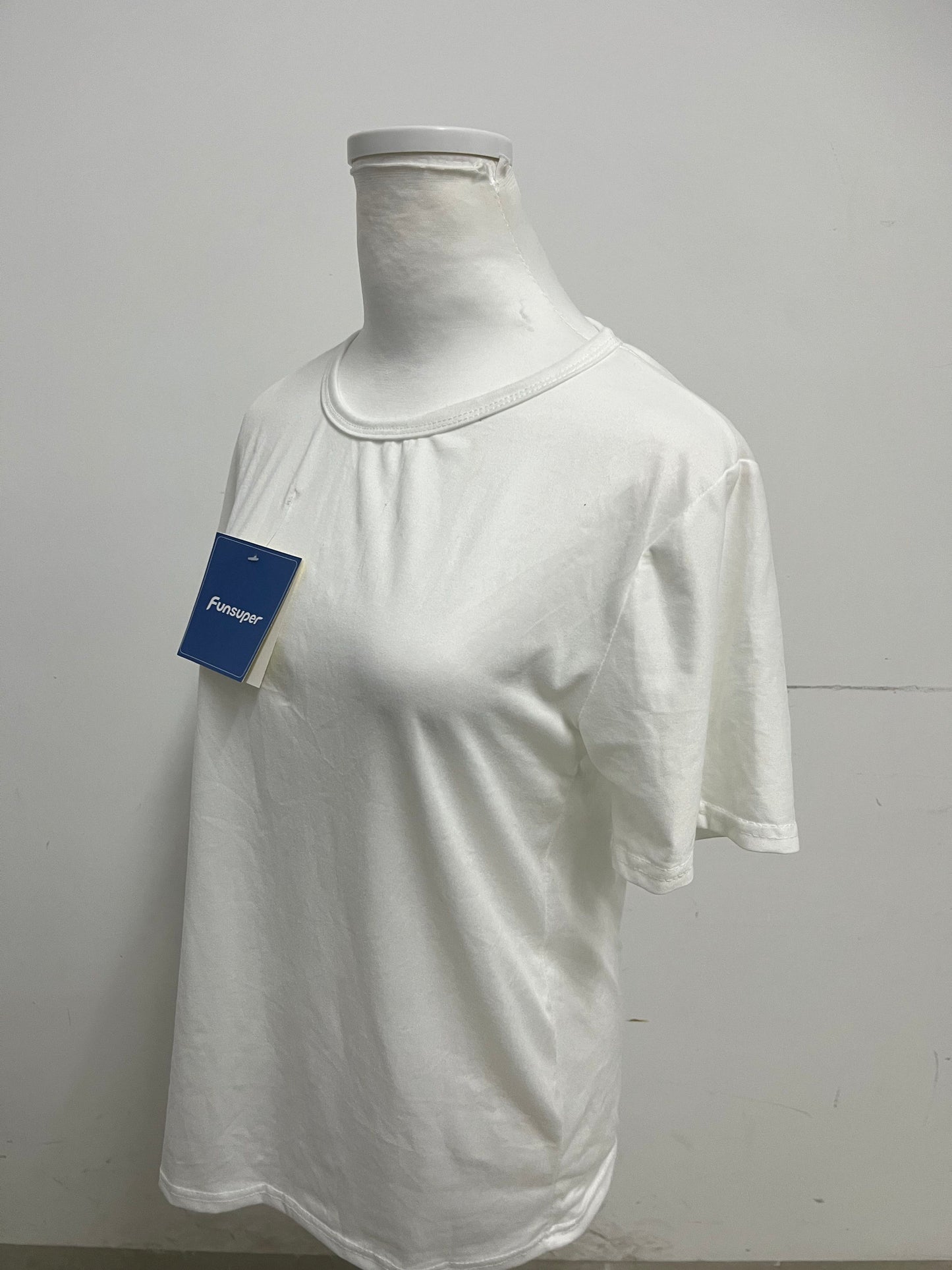 Funsuper 95% Cotton Solid Color T-Shirt Skin-Friendly & Breathable Versatile Basic A Comfort Essential for Daily Styling