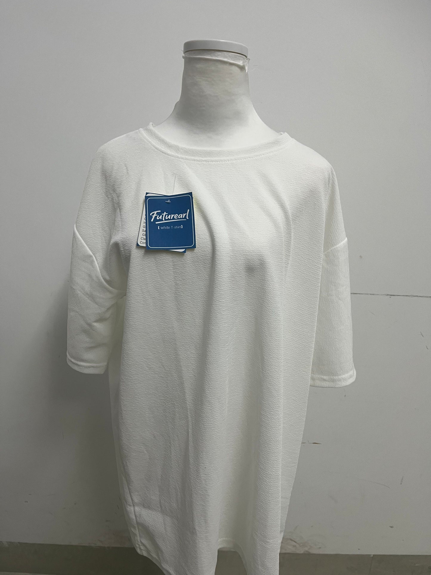 【Futurearl White T-shirt】—— Casual & Comfortable Daily Essential