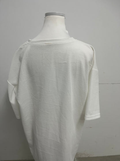 【Futurearl White T-shirt】—— Casual & Comfortable Daily Essential
