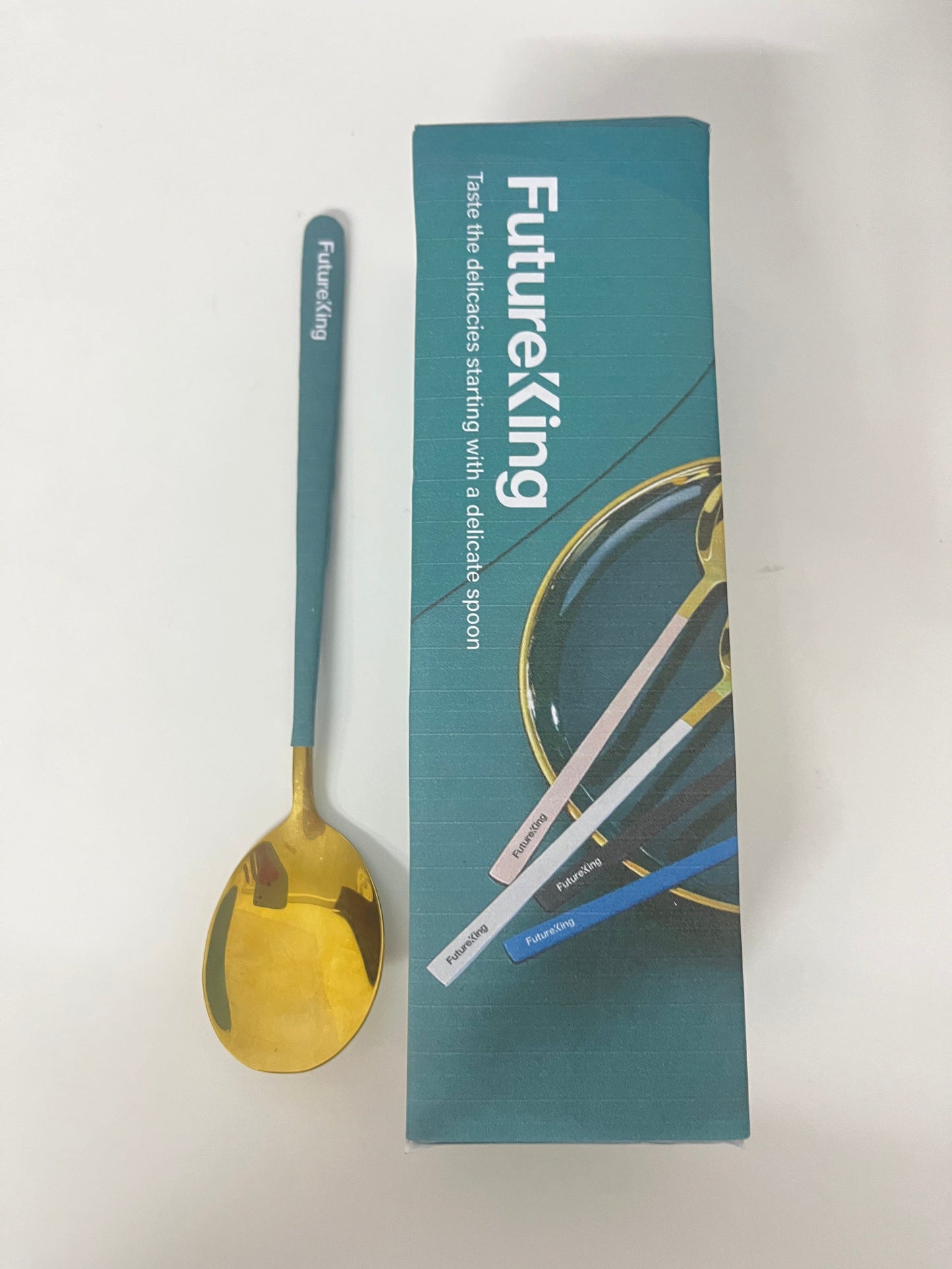 【Futureking Two-Tone Dining Spoon】—— Stylish & Practical Tableware Essential