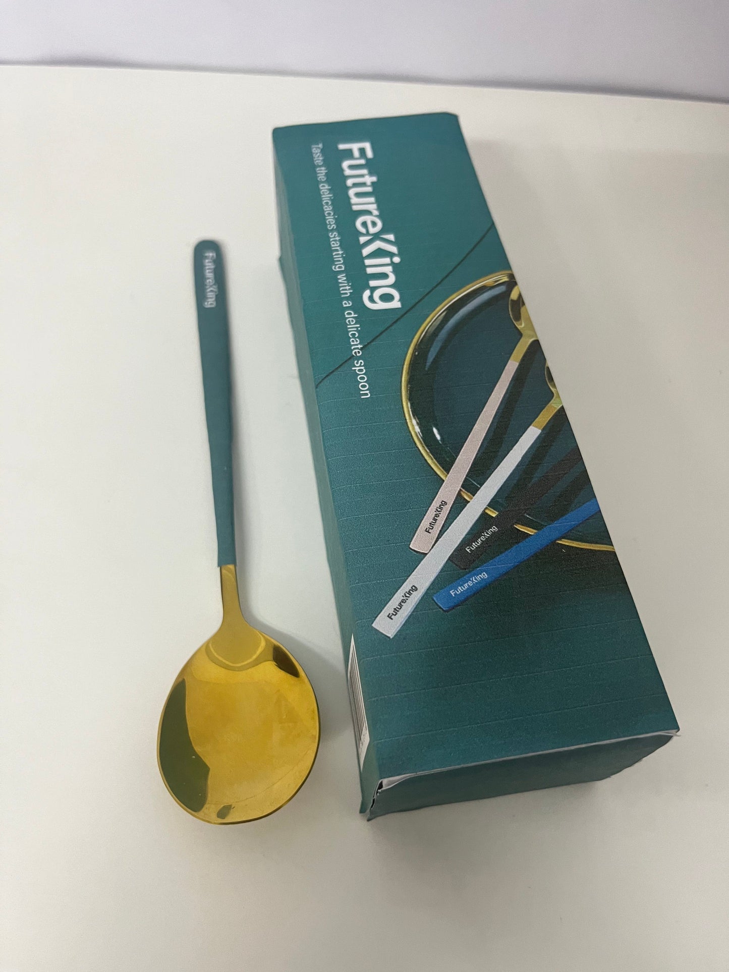 【Futureking Two-Tone Dining Spoon】—— Stylish & Practical Tableware Essential