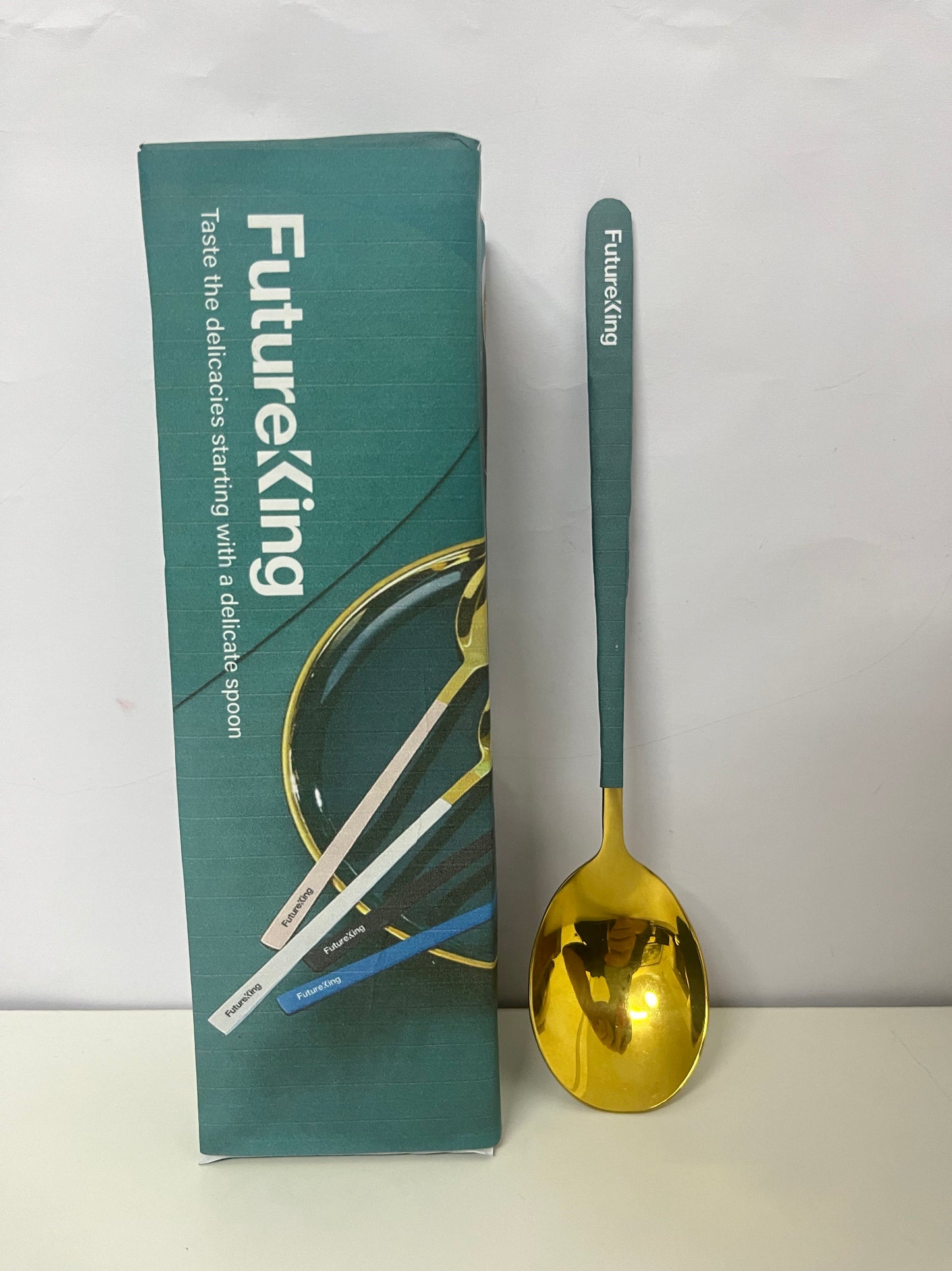【Futureking Two-Tone Dining Spoon】—— Stylish & Practical Tableware Essential
