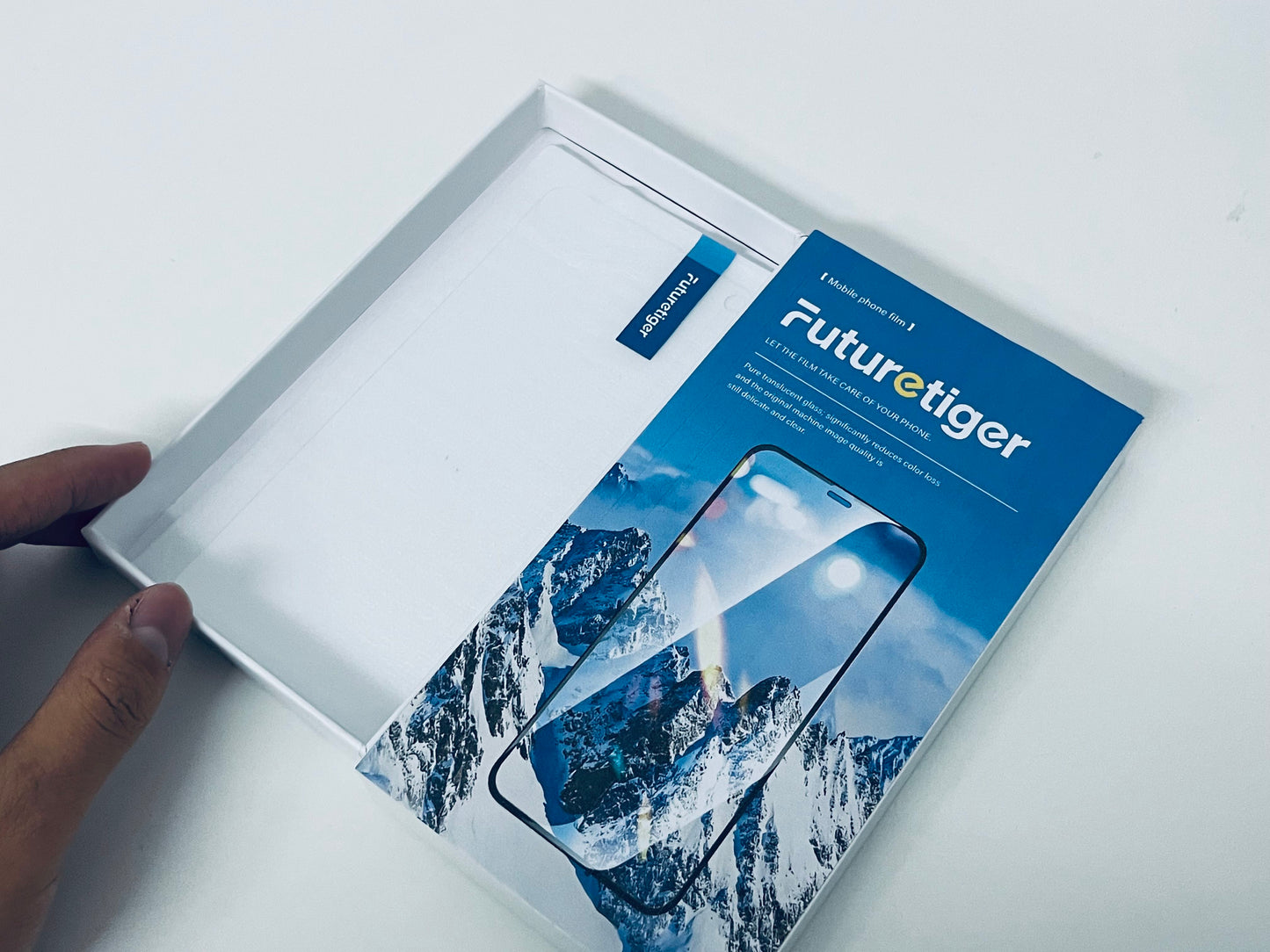 【Futuretiger Mobile Phone Screen Protector】—— Reliable Guardian for Your Phone Screen