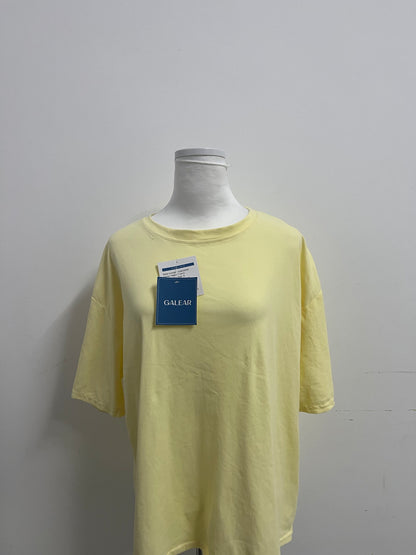 【GALEAR Light Yellow Oversized Cotton T-shirt】—— Casual & Comfortable Daily Essential