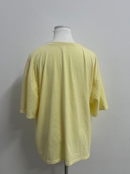 【GALEAR Light Yellow Oversized Cotton T-shirt】—— Casual & Comfortable Daily Essential