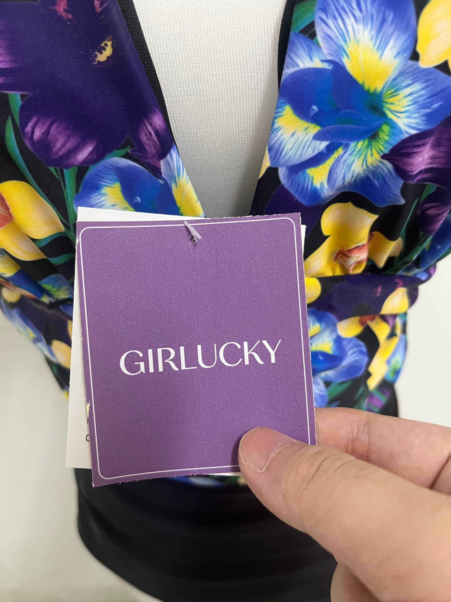 GIRLUCKY Purple Floral Halter One-Piece Swimsuit - Elegance and Vitality Combined, Be the Highlight by the Water